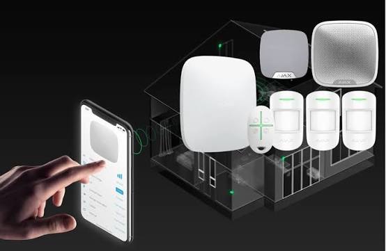 Ajax wireless alarm and CCTV devices with app
